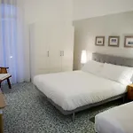 Bed and breakfast Garibaldi R&b Mesina
