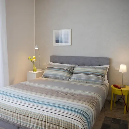 فندق مبيت وإفطار Garibaldi R&b 4*